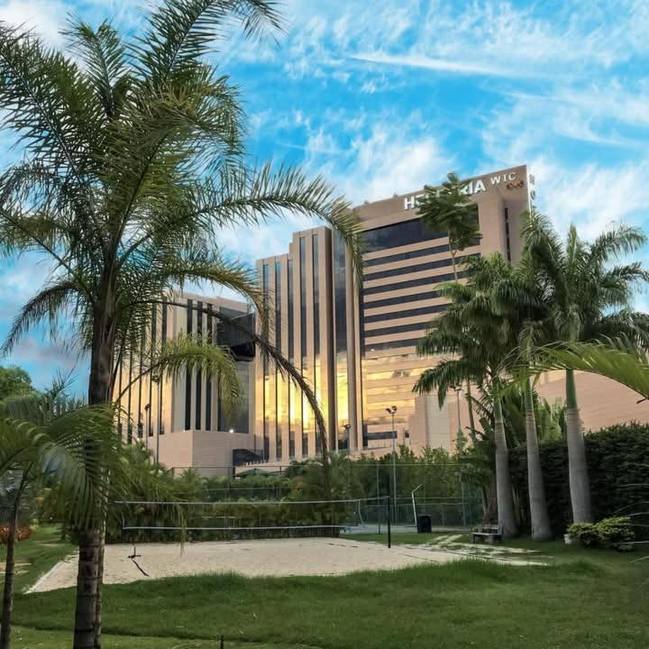 Hesperia Wtc Valencia Hotel Kültér fotó